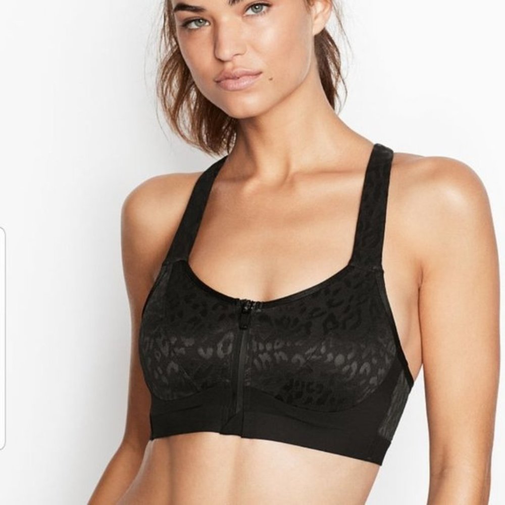 Victoria Secret Knockout Zip Front Sports Bra